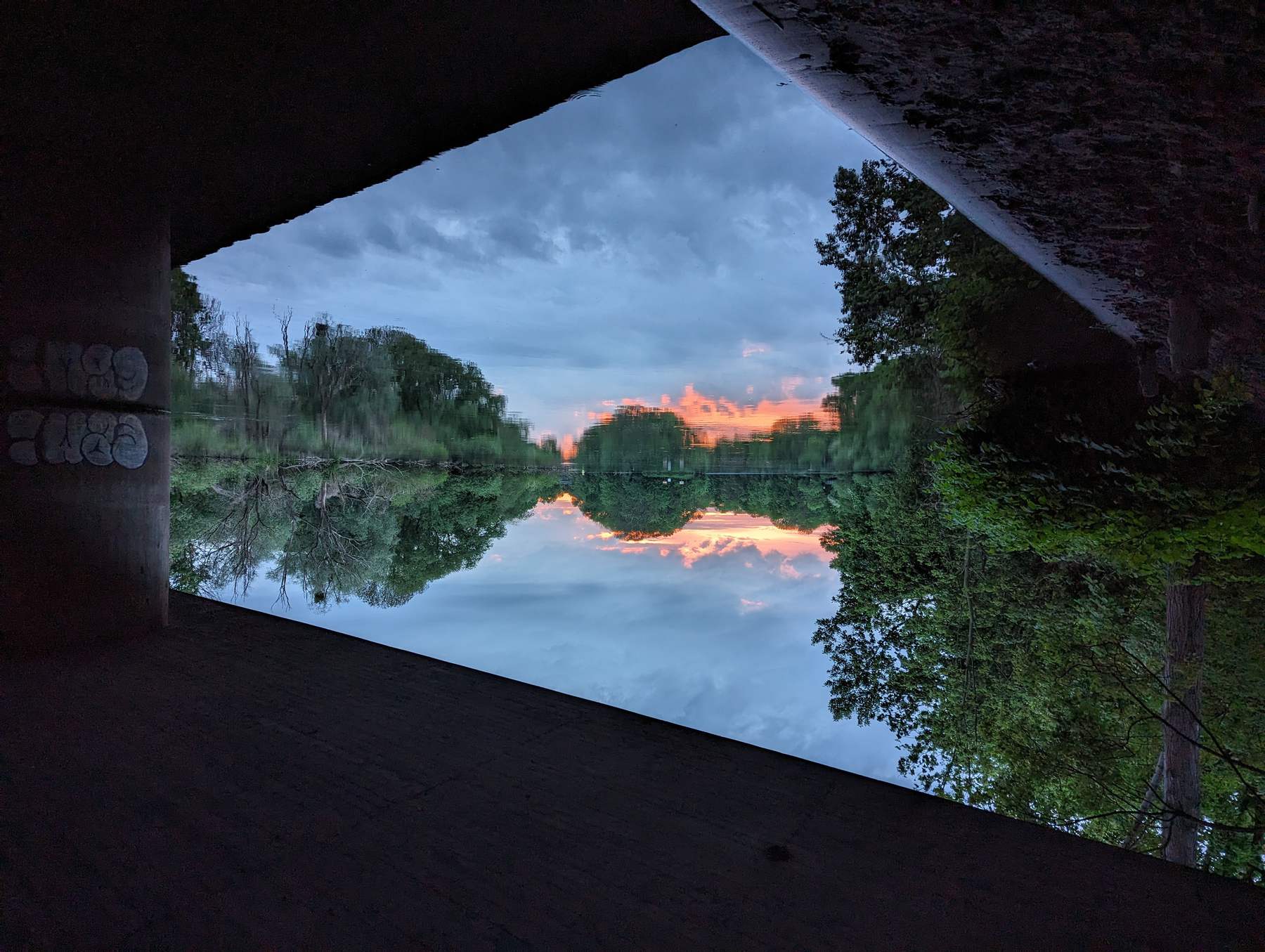 River at dusk near Hannover